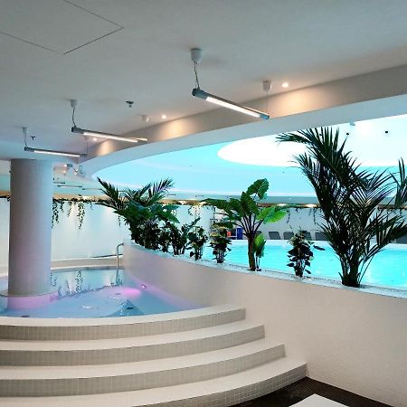 Hanza Tower Ajp Lux Apartment ชเตชชิน ภายนอก รูปภาพ