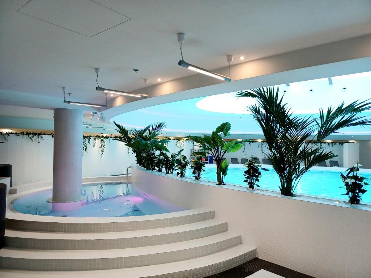 Hanza Tower Ajp Lux Apartment ชเตชชิน ภายนอก รูปภาพ